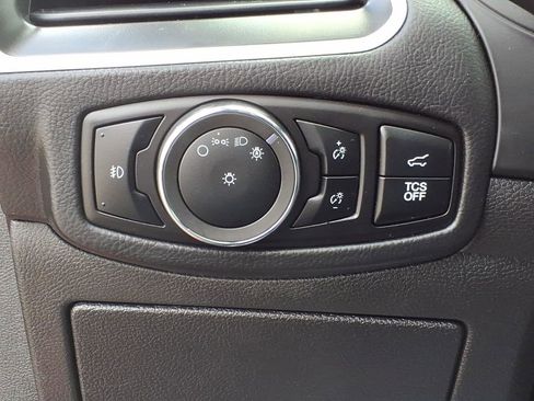 Used 2024 Ford Edge SEL w/ Convenience Package image 14