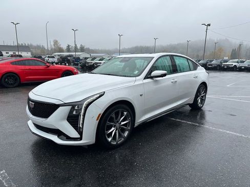 Used 2025 Cadillac CT5 Sport image 7