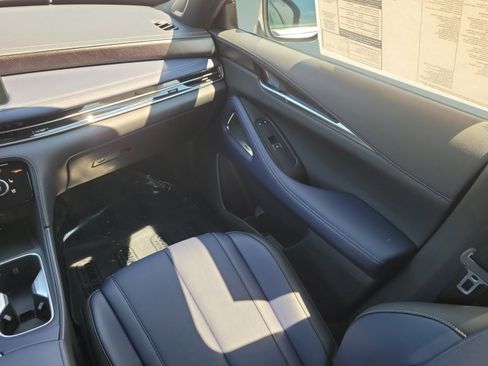 Certified 2026 INFINITI QX60 Sport w/ Dark Cargo Package AWD/4WD image 12