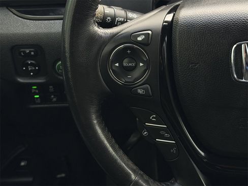 Used 2018 Honda Ridgeline RTL-E image 13