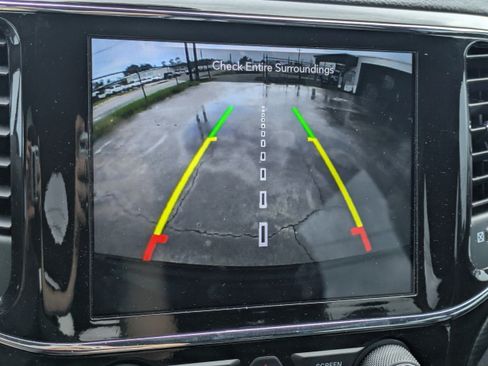 Used 2022 Jeep Grand Cherokee Laredo E RWD image 26