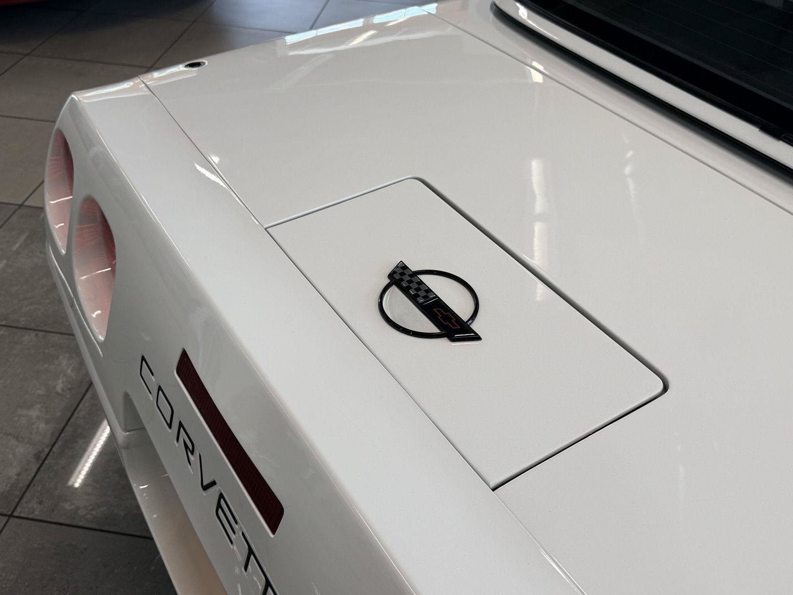 Used 1993 Chevrolet Corvette Convertible RWD image 20