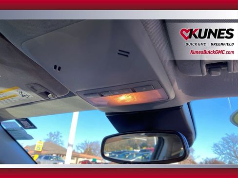 Used 2019 Chevrolet Trax LT w/ LT Convenience Package image 39