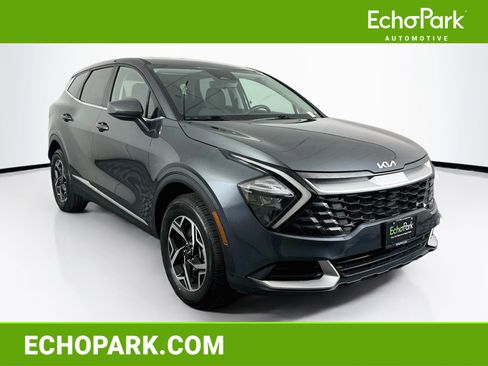 Used 2023 Kia Sportage LX AWD/4WD image 1
