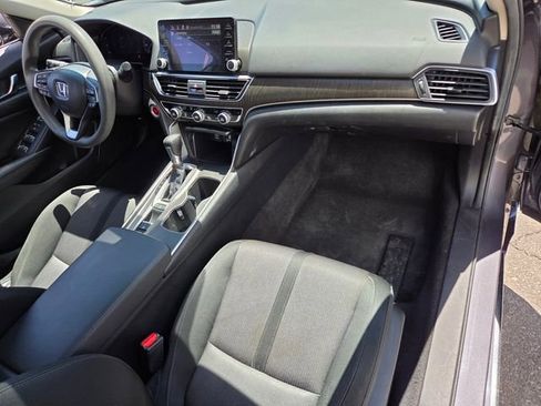 Used 2020 Honda Accord EX image 16