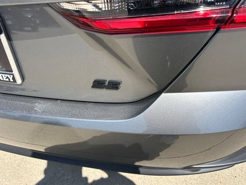 Used 2026 Toyota Camry SE FWD image 4