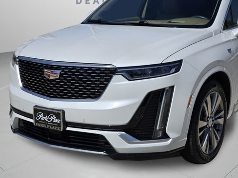 Used 2022 Cadillac XT6 Premium Luxury w/ Platinum Package FWD image 33