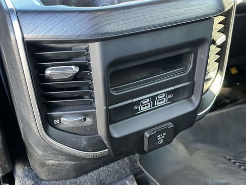 Used 2023 RAM 1500 Laramie image 19