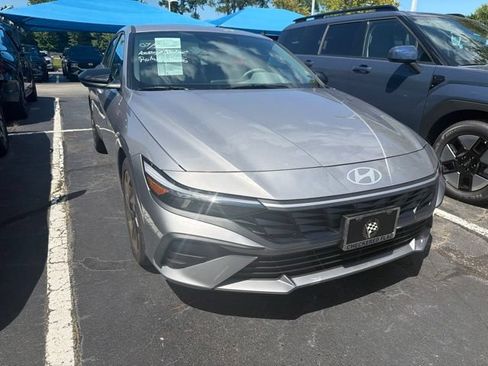 Used 2026 Hyundai Elantra Sport FWD image 1