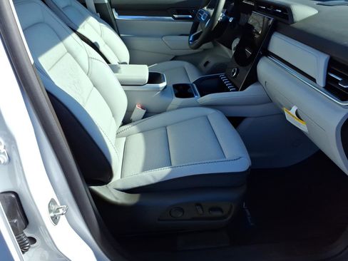 New 2026 GMC Terrain Denali image 8