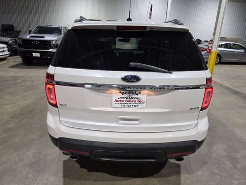 Used 2013 Ford Explorer XLT AWD/4WD image 9