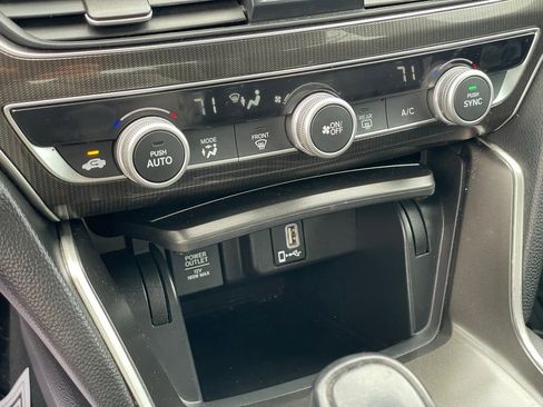 Used 2020 Honda Accord Sport image 21