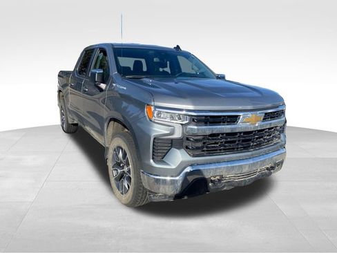 Used 2023 Chevrolet Silverado 1500 LT w/ Protection Package image 9