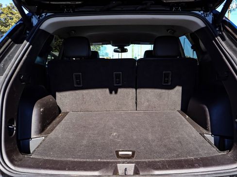 Used 2024 Chevrolet Blazer LT image 34