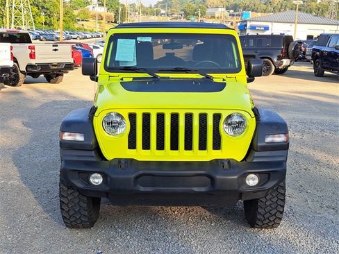 Used 2023 Jeep Wrangler Sport image 4