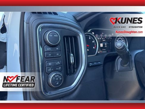 Used 2022 Chevrolet Silverado 2500 High Country w/ Z71 Off-Road Package image 23