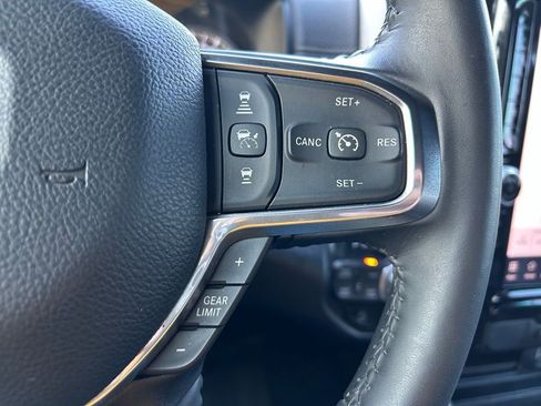 Used 2024 RAM 1500 Laramie image 21