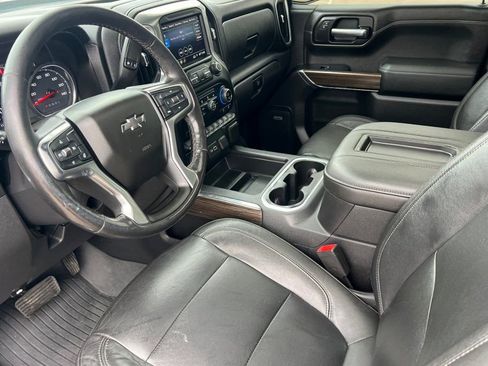 Used 2019 Chevrolet Silverado 1500 LT Trail Boss image 7