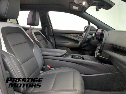 Used 2024 Chevrolet Blazer EV LT AWD/4WD image 26