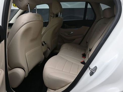 Used 2019 Mercedes-Benz GLC 300 image 20