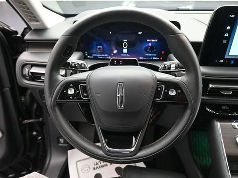 Certified 2025 Lincoln Aviator Reserve w/ Equipment Group 201A AWD/4WD image 15