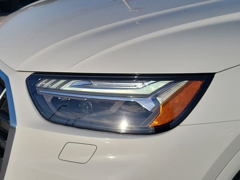 Used 2021 Audi Q5 Prestige image 9