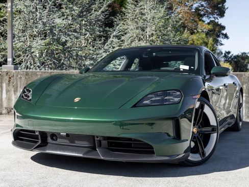 Certified 2025 Porsche Taycan GTS AWD/4WD image 7