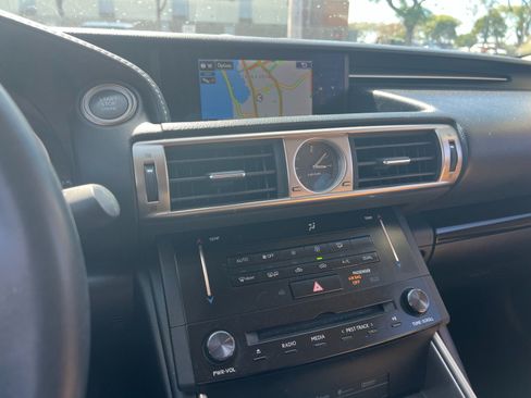 Used 2014 Lexus IS 250 w/ Navigation Package RWD image 13