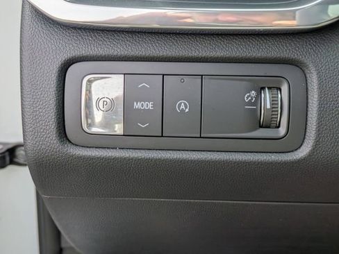 New 2026 GMC Acadia Denali Ultimate image 17