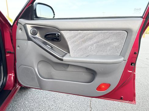 Used 2006 Hyundai Elantra GLS FWD image 61