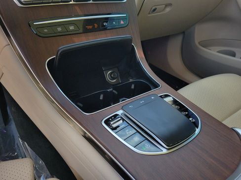 Certified 2020 Mercedes-Benz GLC 300 image 19