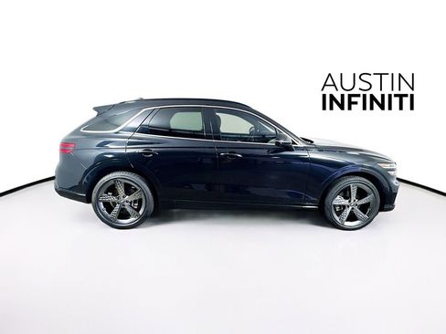Used 2022 Genesis GV70 2.5T w/ Sport Prestige Package AWD/4WD image 8