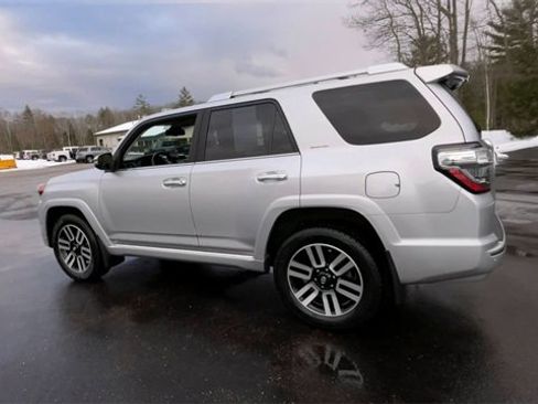 Used 2024 Toyota 4Runner Limited image 6