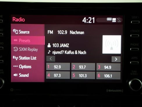 Used 2021 Toyota Corolla SE image 20