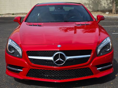 Used 2014 Mercedes-Benz SL 550 image 5