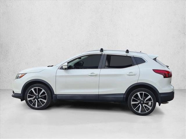 Used 2019 Nissan Rogue Sport SL w/ Premium Package FWD image 5