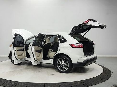 Used 2021 Ford Edge Titanium FWD image 13