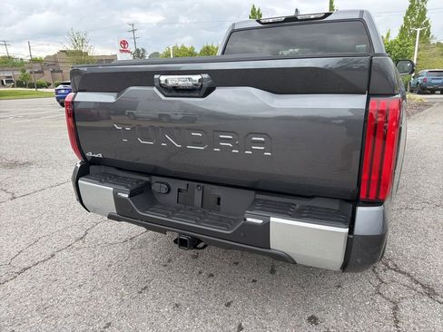 New 2026 Toyota Tundra Limited AWD/4WD image 3