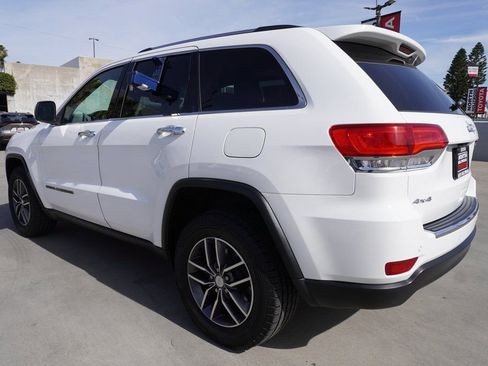 Used 2017 Jeep Grand Cherokee Limited image 5
