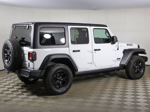 Used 2022 Jeep Wrangler Unlimited Sport AWD/4WD image 7