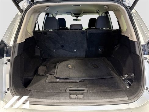 Used 2024 Nissan Rogue SV image 26