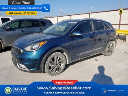 Used 2017 Kia Niro Touring w/ Advanced Technology Package