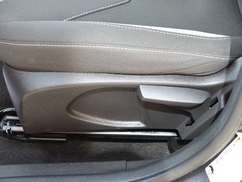 Used 2017 Ford Focus ST FWD image 25