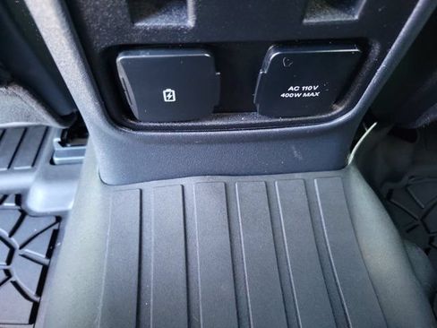 Certified 2024 Ford Bronco Wildtrak AWD/4WD image 17