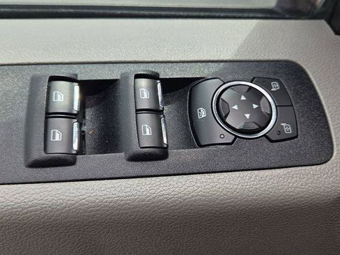 Used 2020 Ford F150 XLT RWD image 24