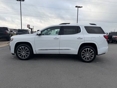 Used 2023 GMC Acadia Denali FWD image 4