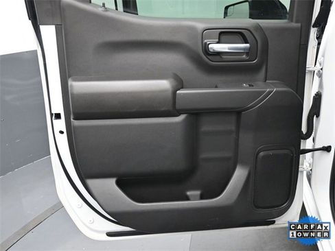 Used 2023 Chevrolet Silverado 1500 Custom image 14