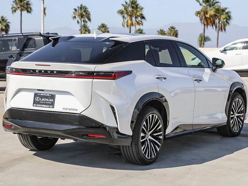 Certified 2024 Lexus RZ 300e Premium w/ Technology Package FWD image 7