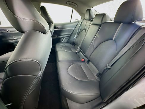 Used 2023 Toyota Camry XSE FWD image 26