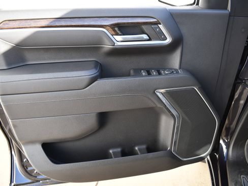 Used 2022 GMC Sierra 1500 Elevation image 14